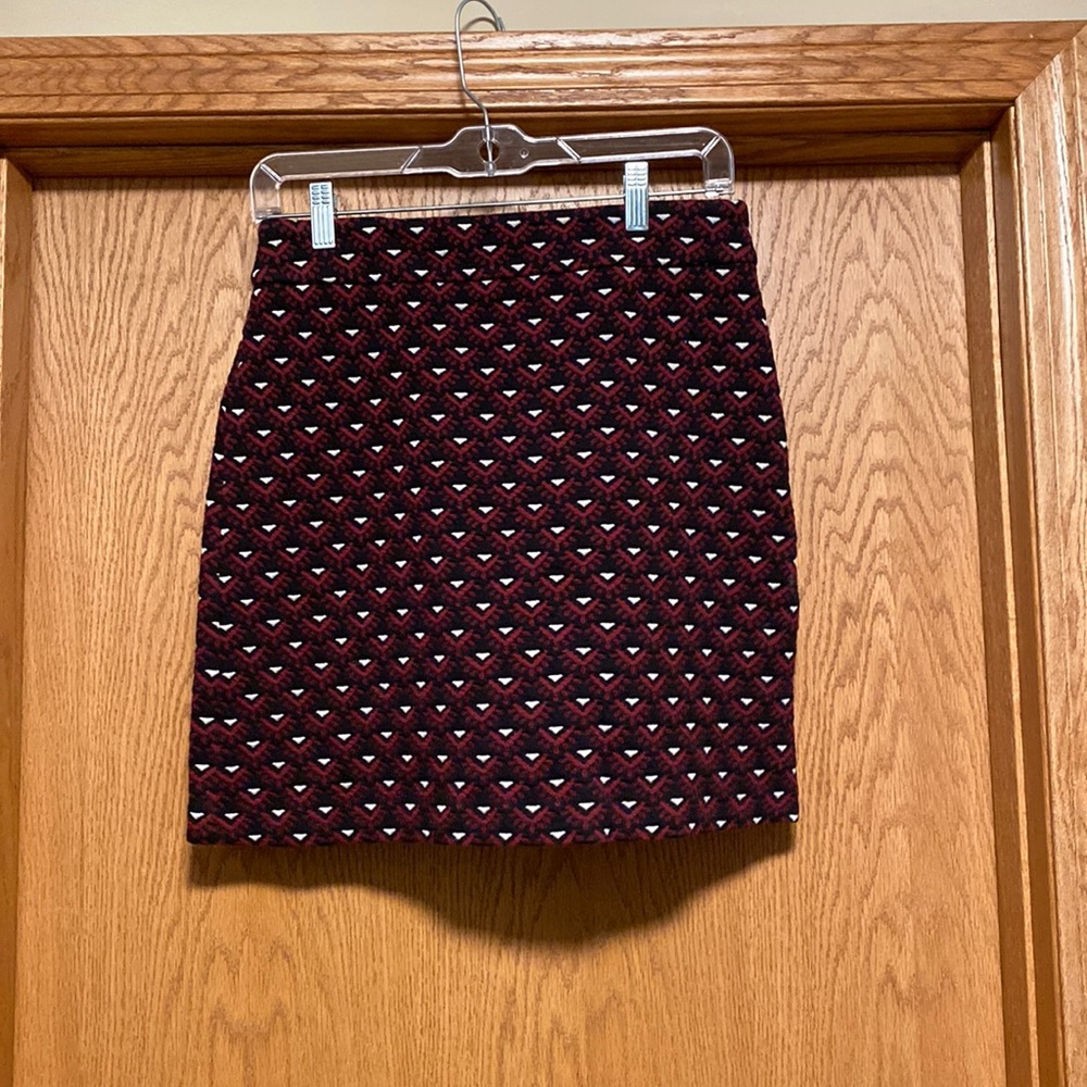 Loft mini skirt